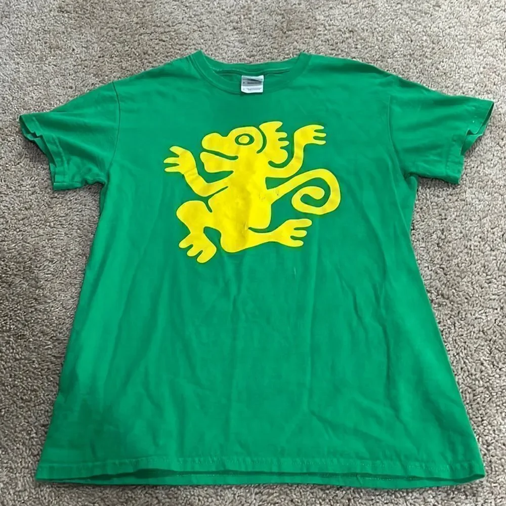 Nickelodeon Legends of the Hidden Temple Green Monkeys team t-shirt, size Small